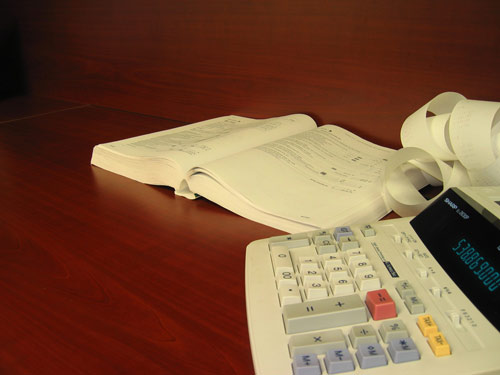 重慶代理記賬公司：企業(yè)舊賬應如何處理？